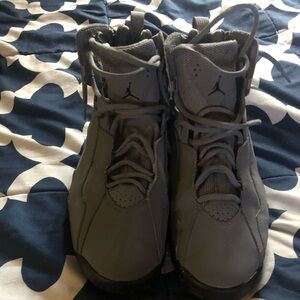 Cool gray Nike True Flights Sz 11.5